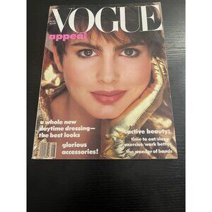 Vogue Magazine - August, 1985 - Alexa Singer